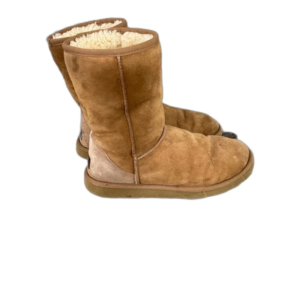 UGG AUSTRALIA Classic sherpa Boots Women's 7 Chestnut Sherpa Leather Suede 5825